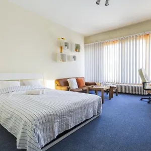  Апартаменты Urania Apartman